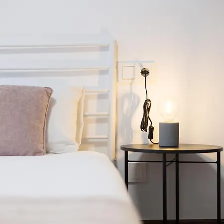 Bordari By Smiling Fontarrabie